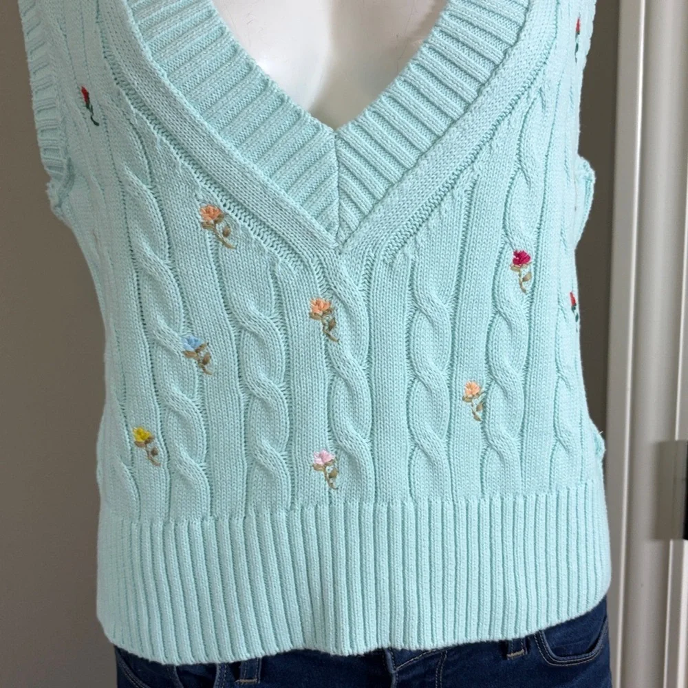 FREE PEOPLE PLUMERIA FLORAL VEST BLUE GLASS Cable Knit Sweater Sz S NEW